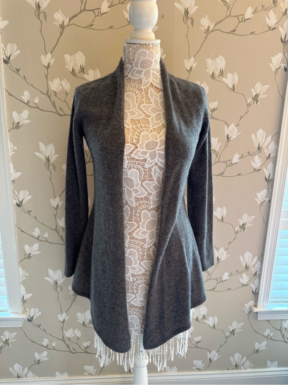 41 Hawthorn Charcoal Open-Front Knit Cardigan